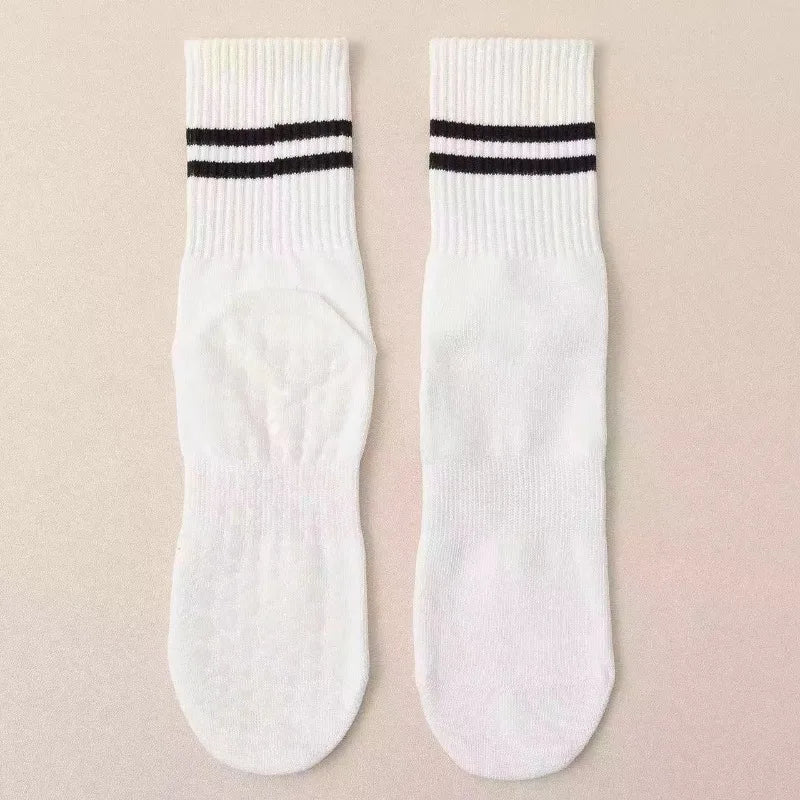 DIONI Pilates MEGA-Grip Socks